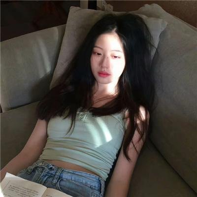 关于她的二三事